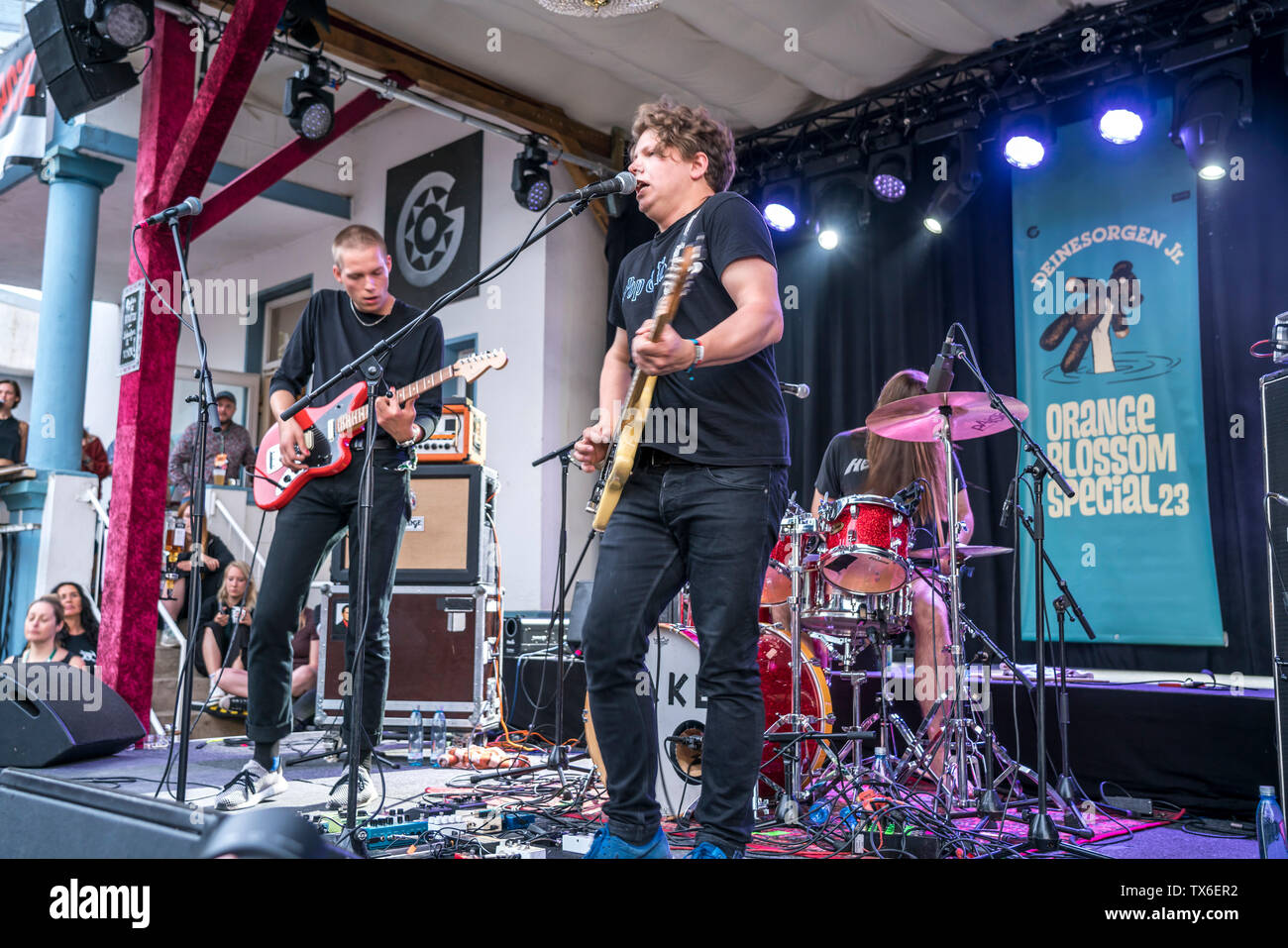 Die deutsche Punk/ Blues Die Nerven aus Stuttgart, Orange Blossom Festival spécial, Beverungen, Ostwestfalen, Deutschland | le punk/ Banque D'Images