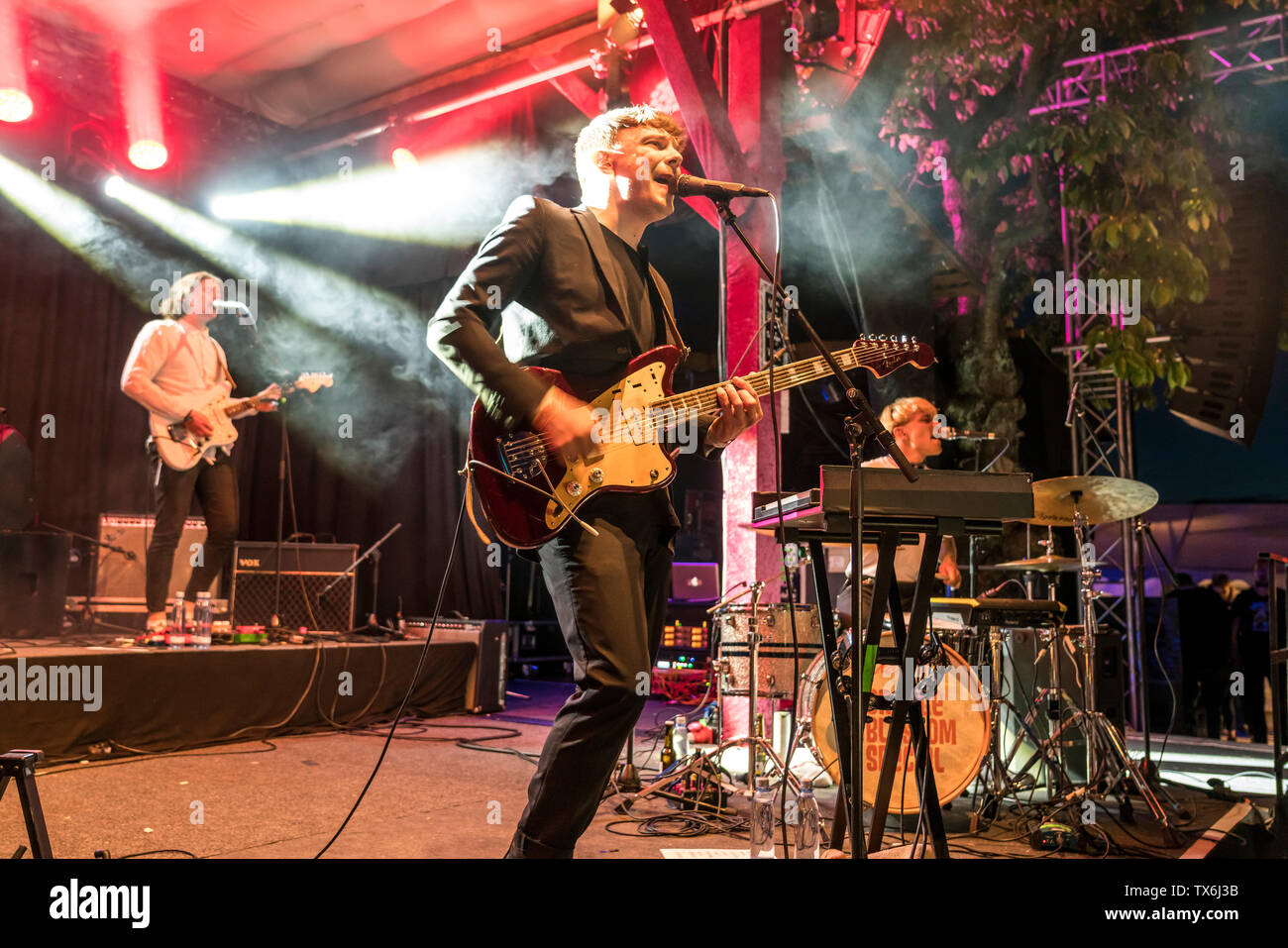 Die finnische Band Le Saint vivre bei, Orange Blossom Festival spécial, Beverungen, Ostwestfalen, Deutschland | Rock Band Le Saint de la Finlande, de l'Oran Banque D'Images