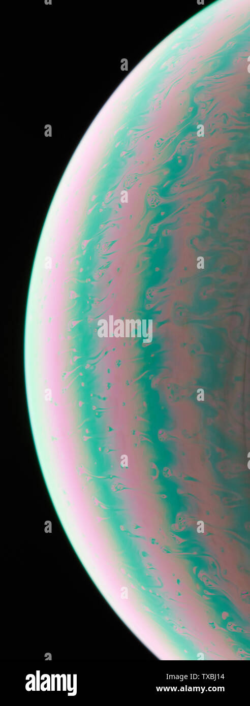 Une partie de couleur abstraite sphère liquide macro vue rapprochée Banque D'Images