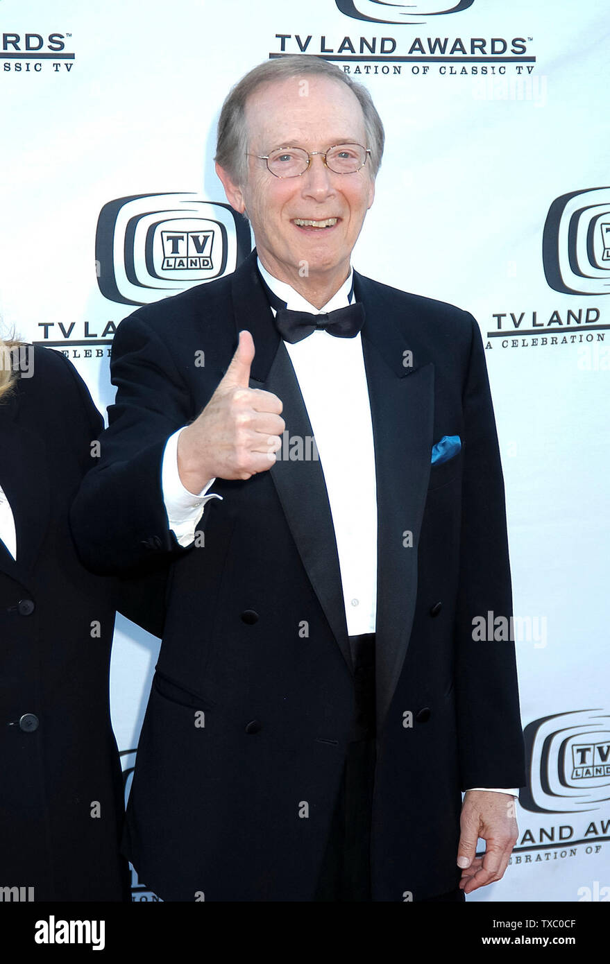 Bernie Kopell aux 2004 TV Land Awards - Arrivals au Hollywood Palladium à Hollywood, CA. L'événement a eu lieu le dimanche 7 mars, 2004. Photo par : / PictureLux SBM - Référence #  Fichier SMBPLX 33790-4317 Banque D'Images