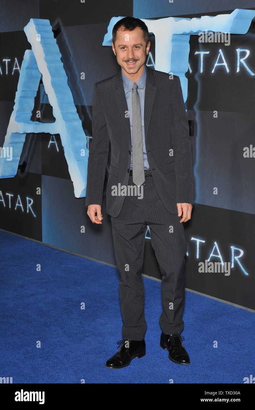 LOS ANGELES, CA. 16 décembre 2009 : Giovanni Ribisi au Los Angeles première de son nouveau film 'Avatar' au Grauman's Chinese Theatre, à Hollywood. © 2009 Paul Smith / Featureflash Banque D'Images