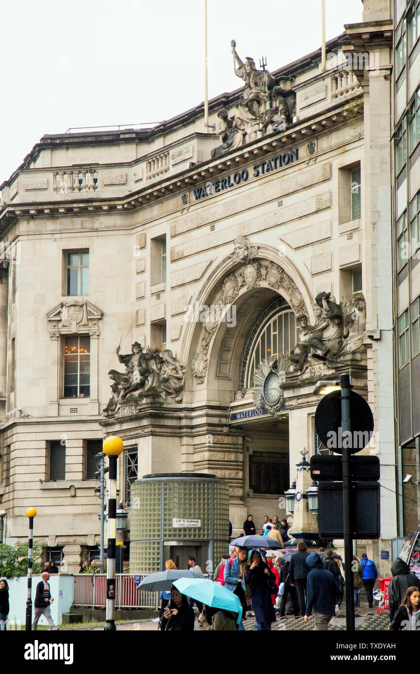 La gare de Waterloo, Londres, Angleterre, Royaume-Uni, Royaume-Uni Banque D'Images