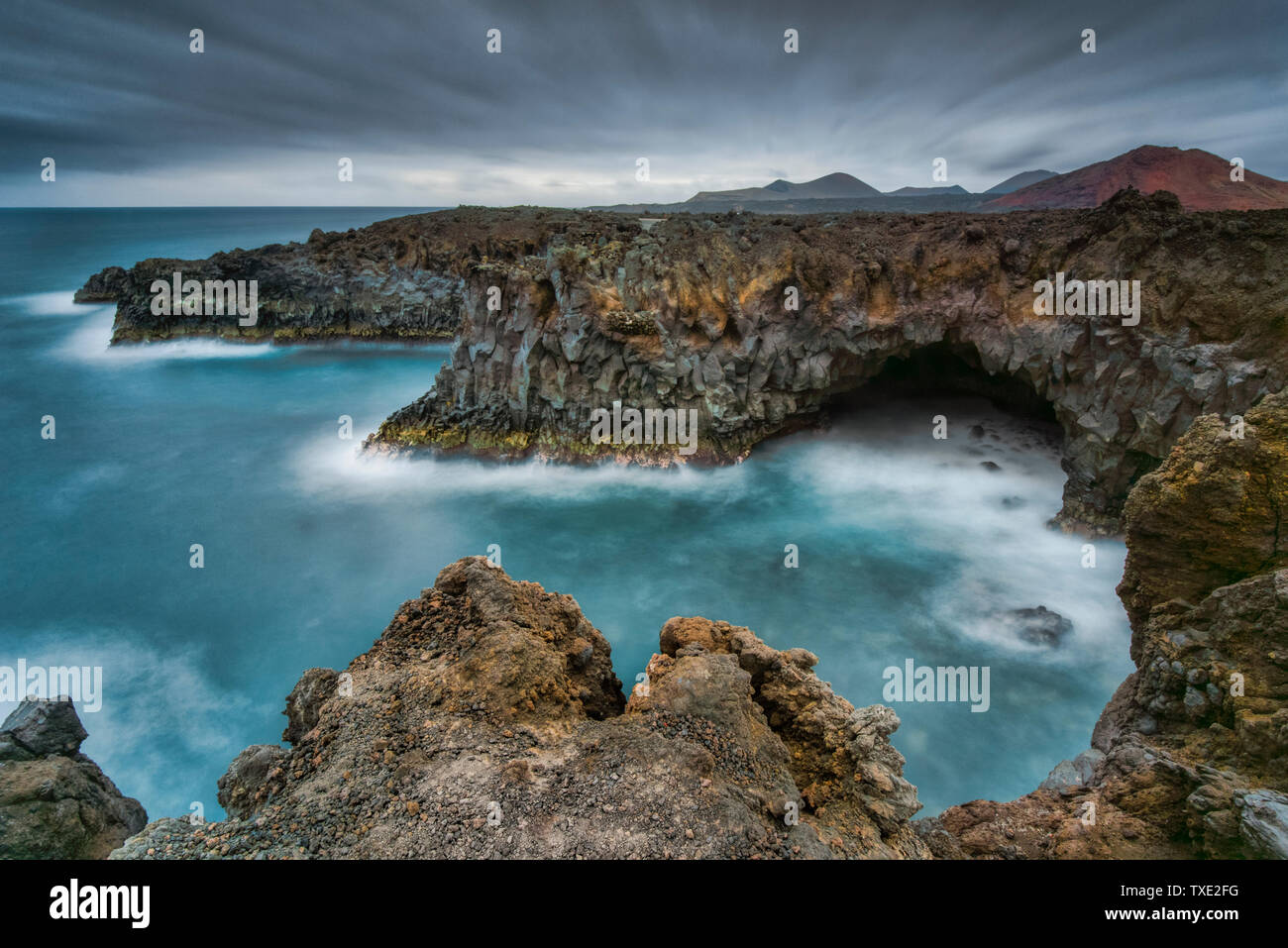 Espagne île des Canaries - côte de roches lavique Lanzatote Banque D'Images