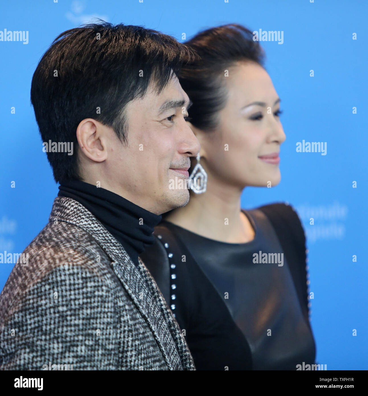 Tony Leung Chiu Wai (L) et Zhang Ziyi arrivent à l'appel de la photo le film 'Le Grand Maître' au cours de l'ouverture de la 63e Berlinale à Berlin le 7 février 2013. UPI/David Silpa Banque D'Images