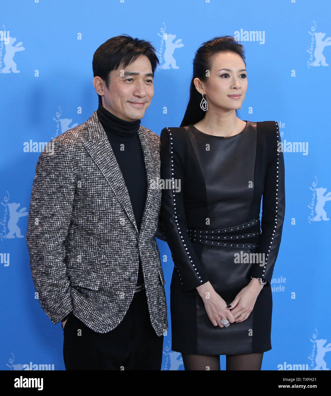 Tony Leung Chiu Wai (L) et Zhang Ziyi arrivent à l'appel de la photo le film 'Le Grand Maître' au cours de l'ouverture de la 63e Berlinale à Berlin le 7 février 2013. UPI/David Silpa Banque D'Images