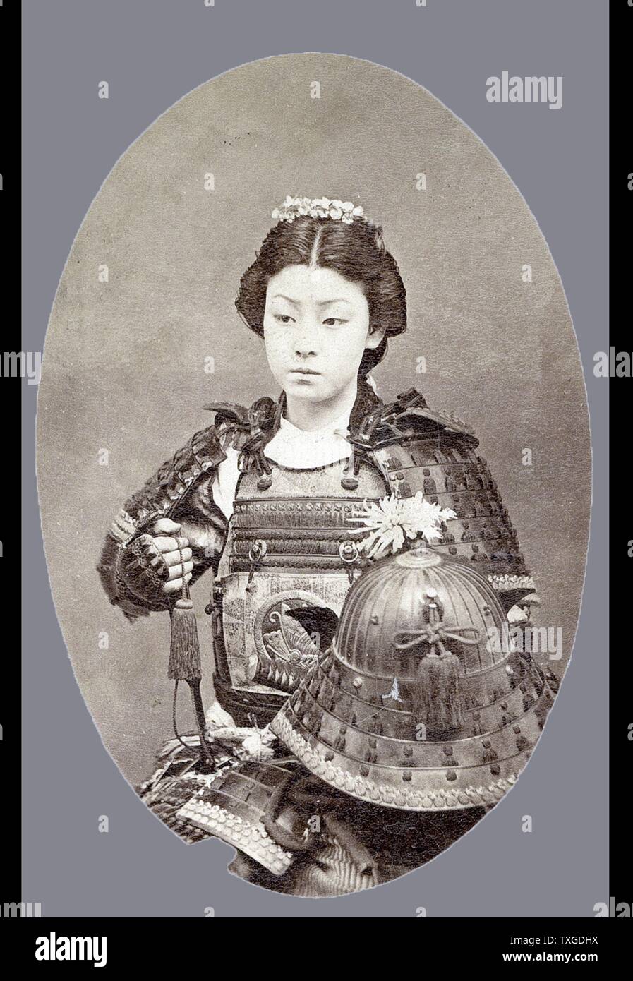 Portrait photographique de une femme samouraï. Datée 1800 Banque D'Images