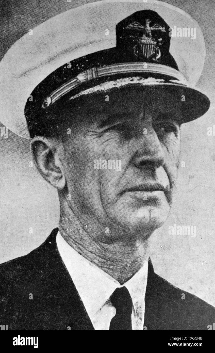 Photographie de l'amiral Ernest Joseph King (1878-1956) Commandant en chef, United States fleet (COMINCH) et chef des opérations navales (ONC) durant la Seconde Guerre mondiale. Datée 1935 Banque D'Images