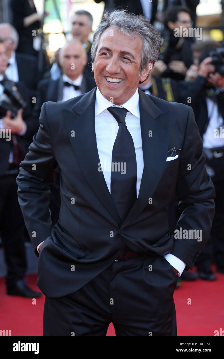 Richard Anconina arrive sur le tapis rouge avant la projection du film 'Deux jours, une nuit (deux jours, une nuit") lors de la 67 e assemblée annuelle du Festival International du Film de Cannes à Cannes, France le 20 mai 2014. UPI/David Silpa Banque D'Images