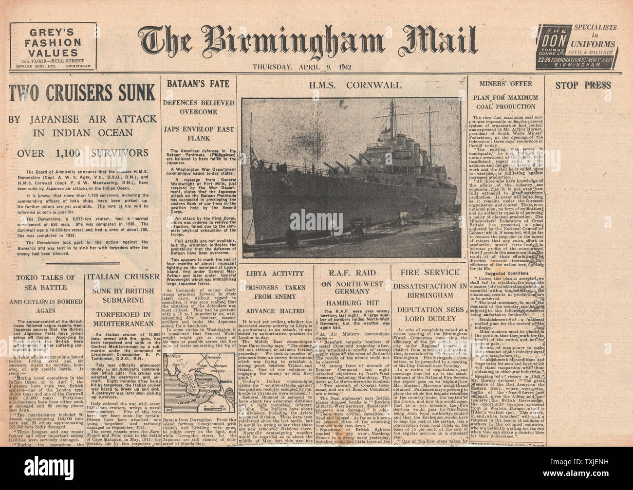 1942 première page Birmingham mail deux croiseurs de la Royal Navy HMS Cornwall et HMS Dorsetshire coulés par des avions de transport japonais Banque D'Images