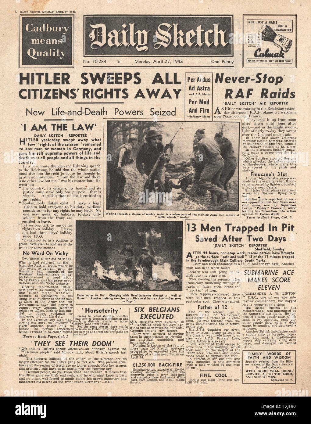1942 front page Daily Sketch Hitler dénonce les fonctionnaires allemands Banque D'Images