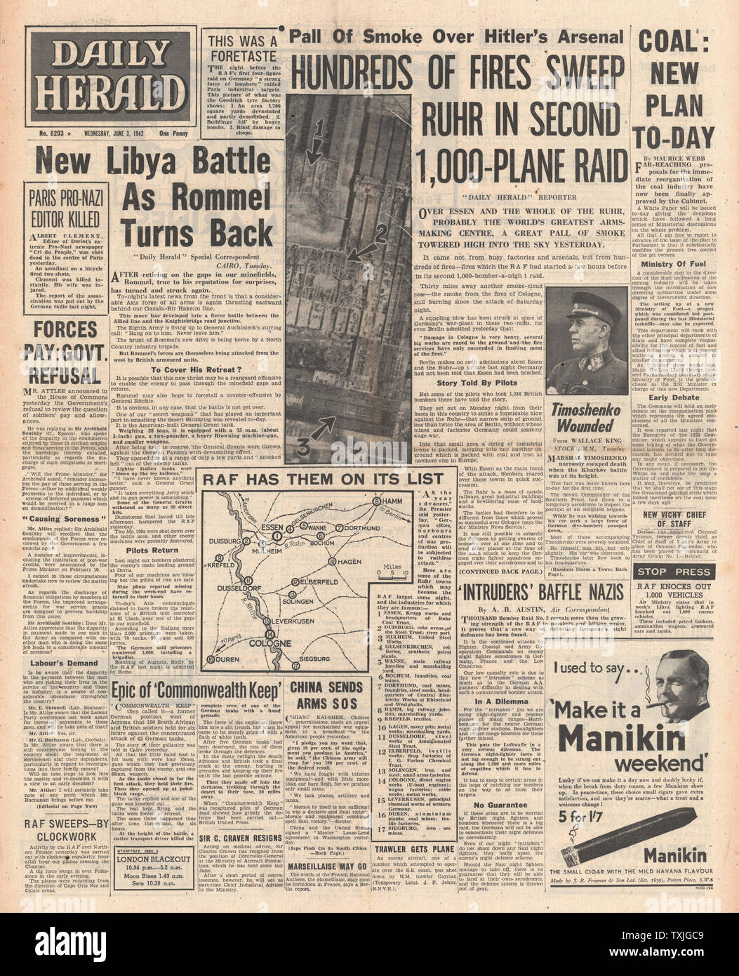 1942 front page Daily Herald bataille pour la Libye et RAF refaire un raid de bombardement 1 000 sur la Ruhr et Essen Banque D'Images