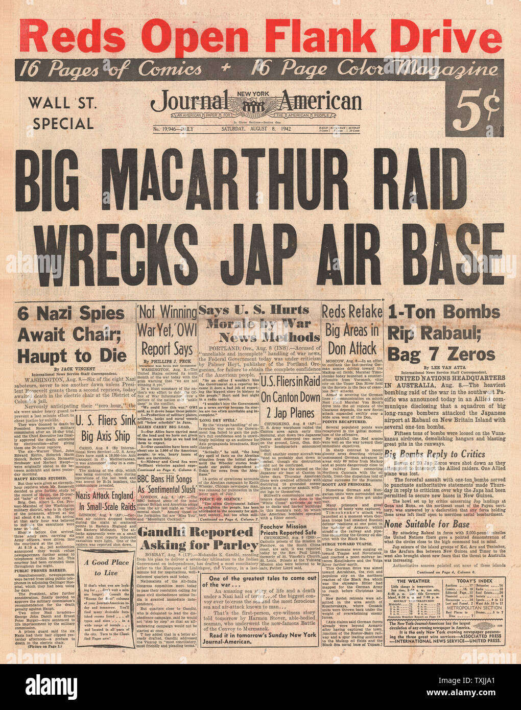 1942 front page New York Journal American U.S. Airforce Base aérienne japonaise bombe à Rabul Banque D'Images