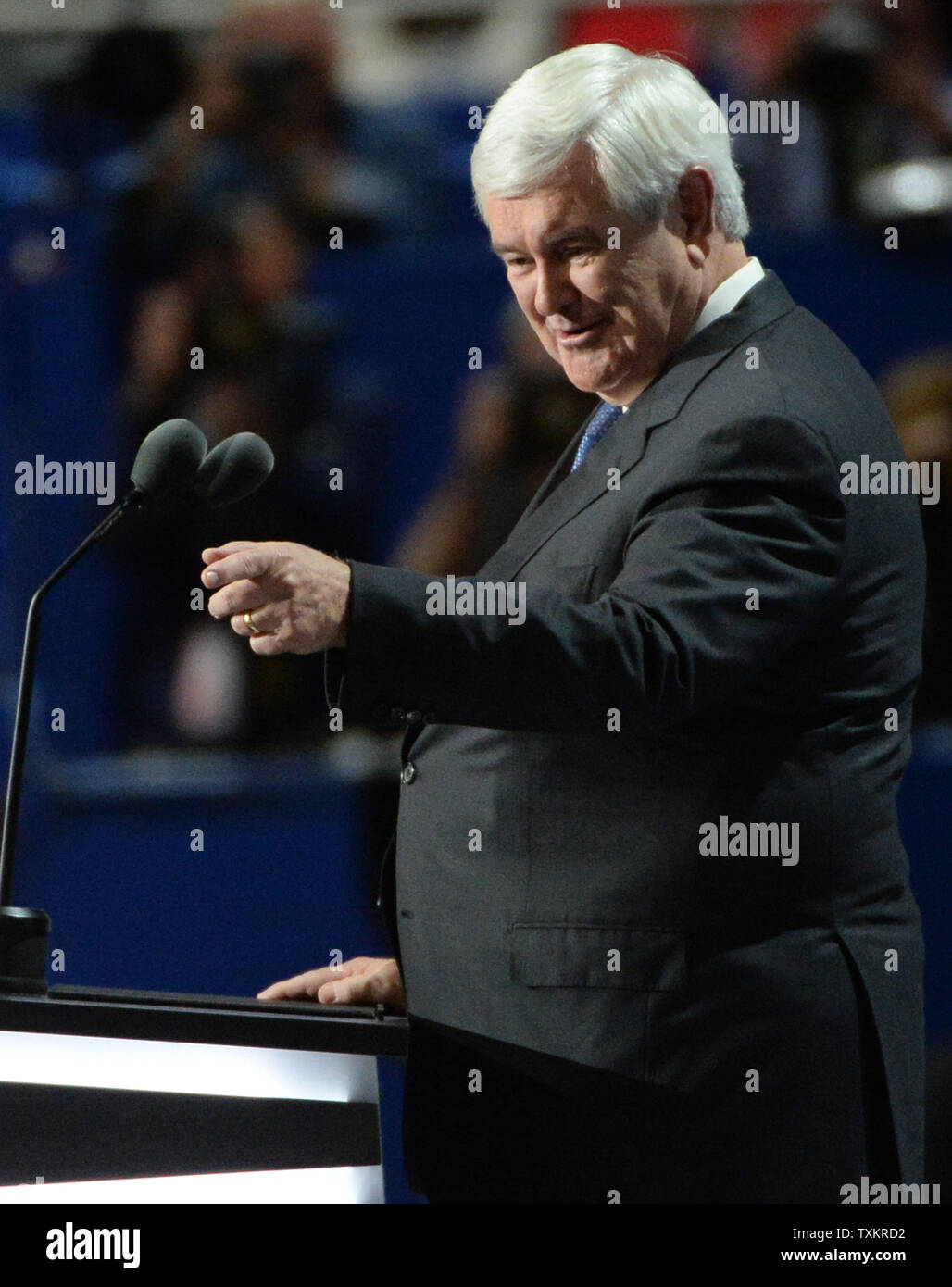 L'ancien président de la Chambre Newt Gingrich parle le troisième jour de la Convention nationale du Parti républicain au Quicken Loans Arena de Cleveland, Ohio, le 20 juillet 2016. Donald Trump va accepter officiellement l'investiture du parti républicain pour le président jeudi soir 21 juillet. Photo de Pat Benic/UPI Banque D'Images