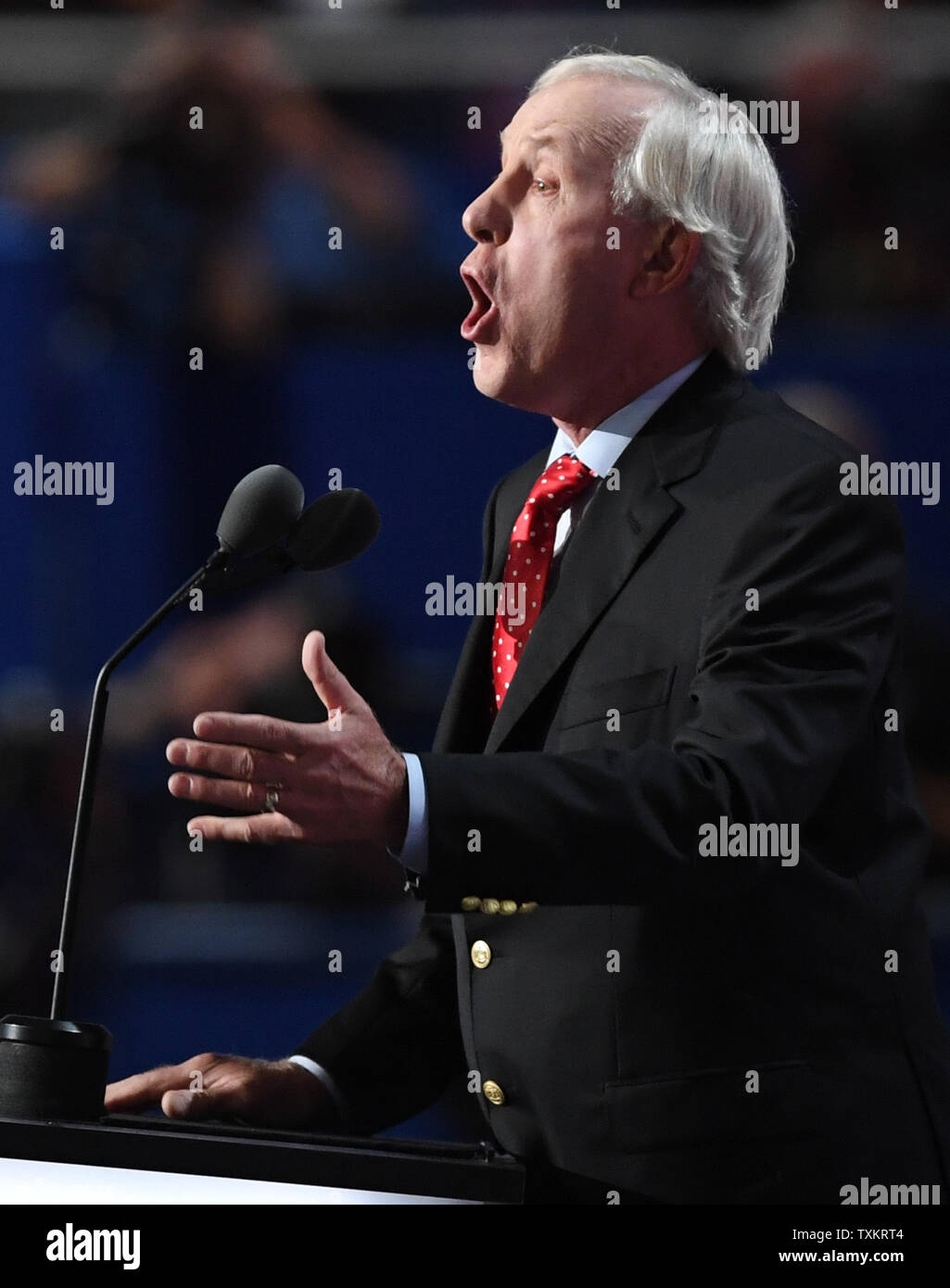 Ancien NFL Quarterback Fran with Drypoint parle le dernier jour de la Convention nationale républicaine à Quicken Loans Arena de Cleveland, Ohio, le 21 juillet 2016. Donald Trump va accepter officiellement l'investiture du parti républicain pour le président ce soir. Photo de Pat Benic/UPI Banque D'Images