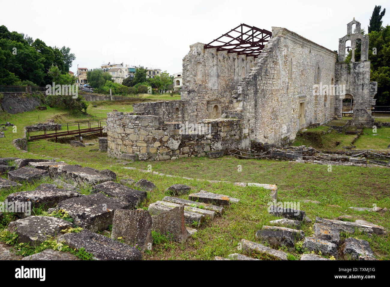 Corfou, Grèce - CIRCA MAI 2019 Les ruines de l'ancienne basilique chrétienne de saint Kerkyra Banque D'Images
