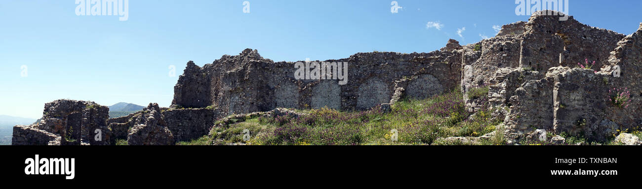 MYSTRAS, Grèce vers mai 2019 Panorama de l'ancienne forteresse Banque D'Images