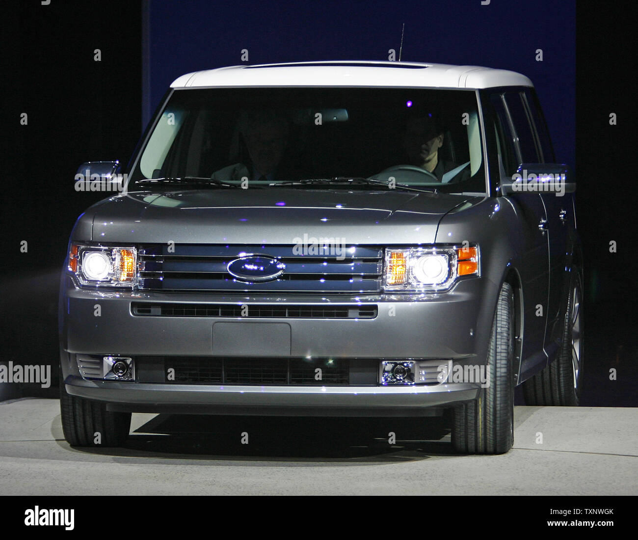 Ford Motor Company montre au large de la Ford Flex 2010 avec moteur EcoBoost à la North American International Auto Show au Cobo Center le 11 janvier 2009 à Detroit, Michigan. (Photo d'UPI/Brian Kersey) Banque D'Images