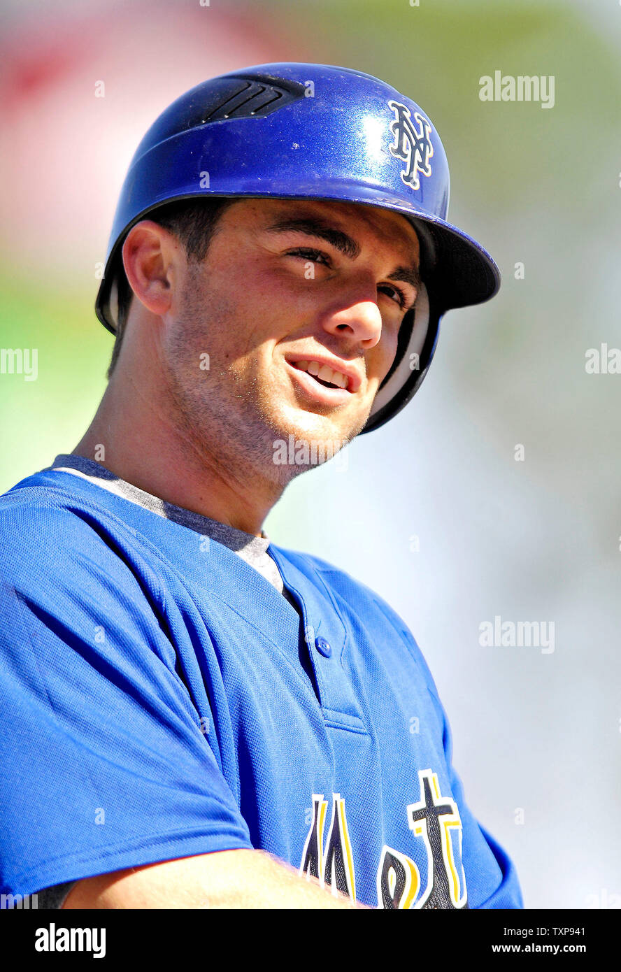 Mets de New York de troisième but David Wright se prépare à prendre la pratique au bâton avant de relever les Nationals de Washington au domaine de la tradition à Port Saint Lucie, Floride, le 17 mars 2007. (Photo d'UPI/Ed Wolfstein) Banque D'Images