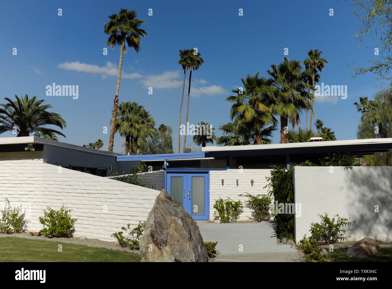 Maison moderne du milieu du siècle à Palm Springs, Californie, États-Unis. Banque D'Images