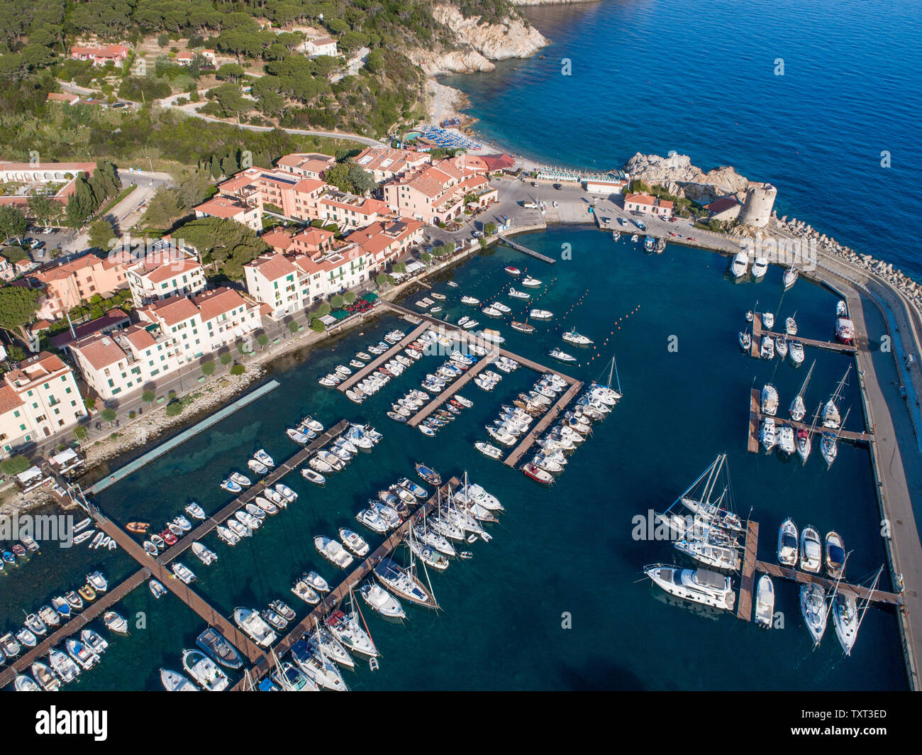 Petit port Vue de dessus. Vacances en Toscane, Italie Banque D'Images
