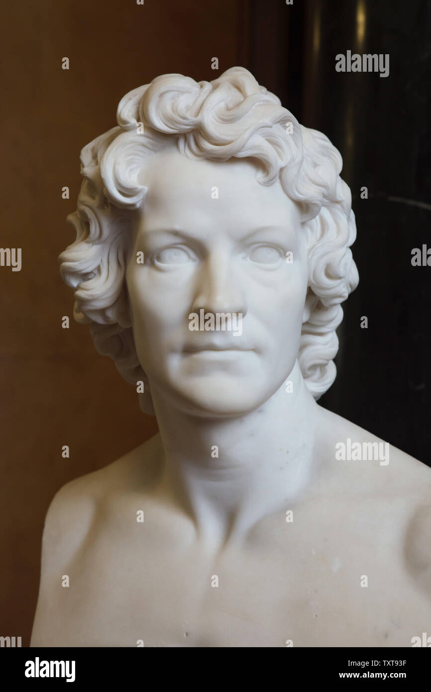 Buste en marbre du sculpteur néoclassique danois Bertel Thorvaldsen par sculpteur allemand Christian Daniel Rauch (1816) sur l'affichage dans la Alte Nationalgalerie (ancienne Galerie Nationale) à Berlin, Allemagne. Banque D'Images