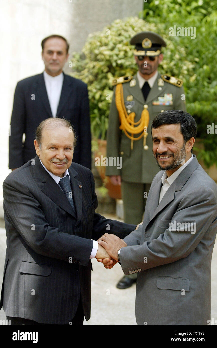 dieudo en iran rencontre mahmoud ahmadinejad téhéran