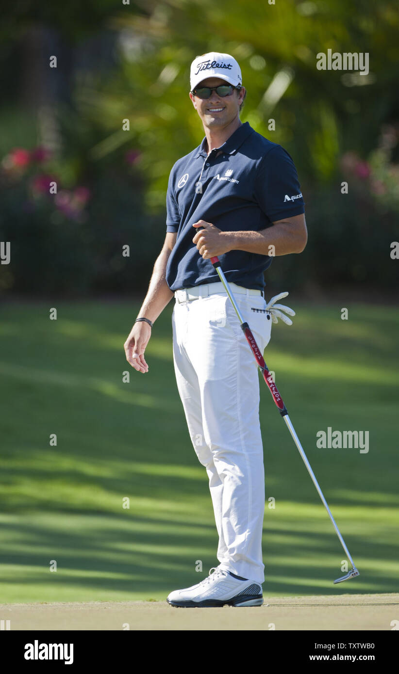 Adam Scott, de Queensland, Australie, réagit à un putt manqué sur le 13e vert dans la première ronde de Championnat des joueurs du tournoi de golf de la PGA à Ponte Vedra Beach, Floride le 10 mai 2012. UPI/Mark Wallheiser Banque D'Images