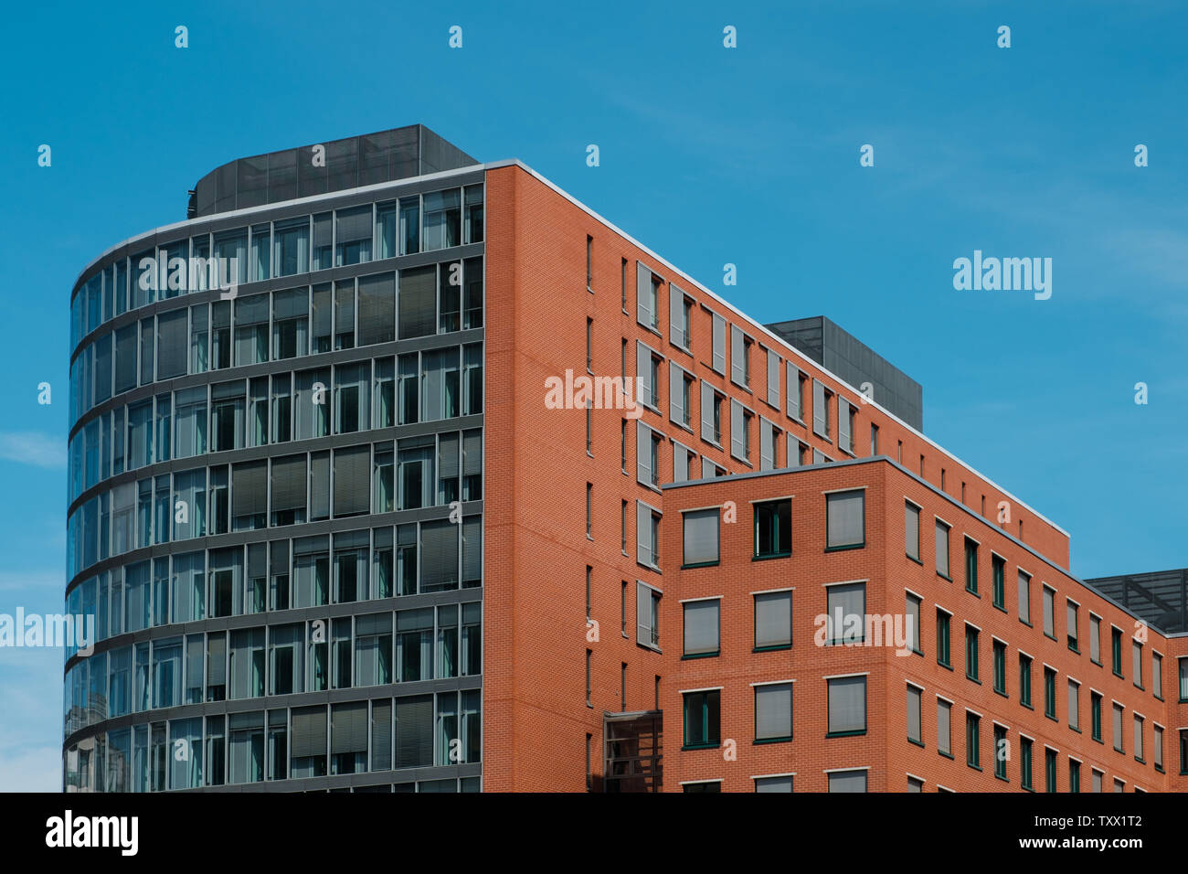 La façade de l'immeuble moderne, extérieur de maison - immobilier - Banque D'Images