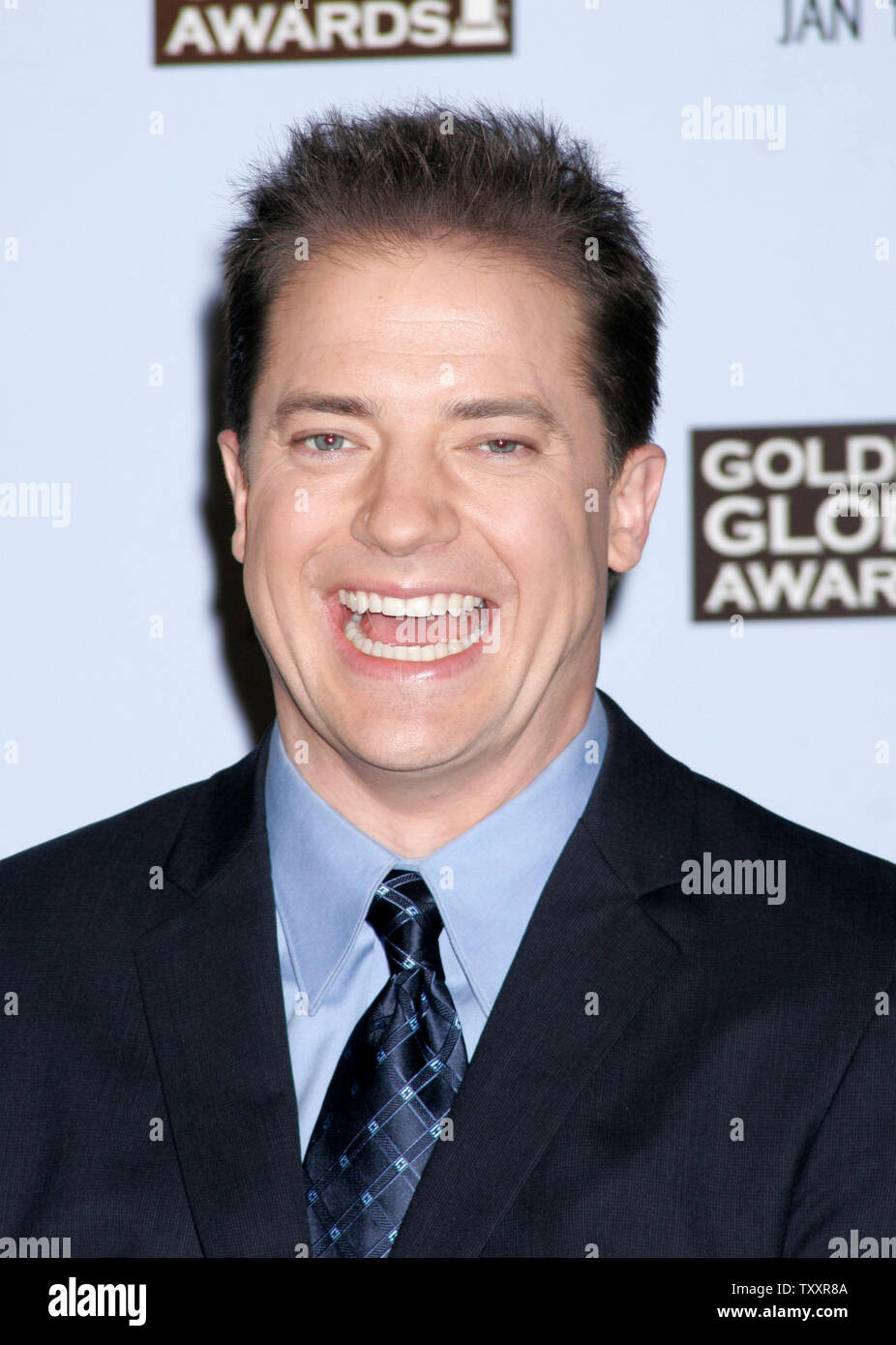 L'acteur Brendan Fraser rit à l'annonce de la candidature pour les Golden Globes à Los Angeles, le 13 décembre 2004. (Photo d'UPI/Francis Specker) Banque D'Images