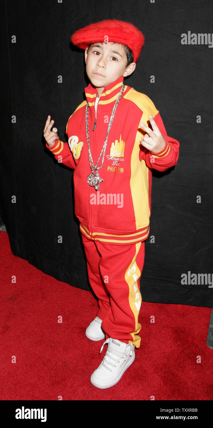 Le rappeur Li'l Max$o arrive à la 9e édition des prix Prisme multiculturel à Los Angeles le 17 décembre 2004. (Photo d'UPI/Francis Specker) Banque D'Images
