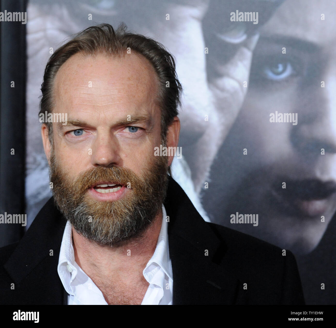 Hugo Weaving acteur, un acteur dans l'horreur thriller 'Le Wolfman', arrive pour la première du film à l'Arclight Cinerama Dome dans la section Hollywood de Los Angeles le 9 février 2010. UPI/Jim Ruymen Banque D'Images