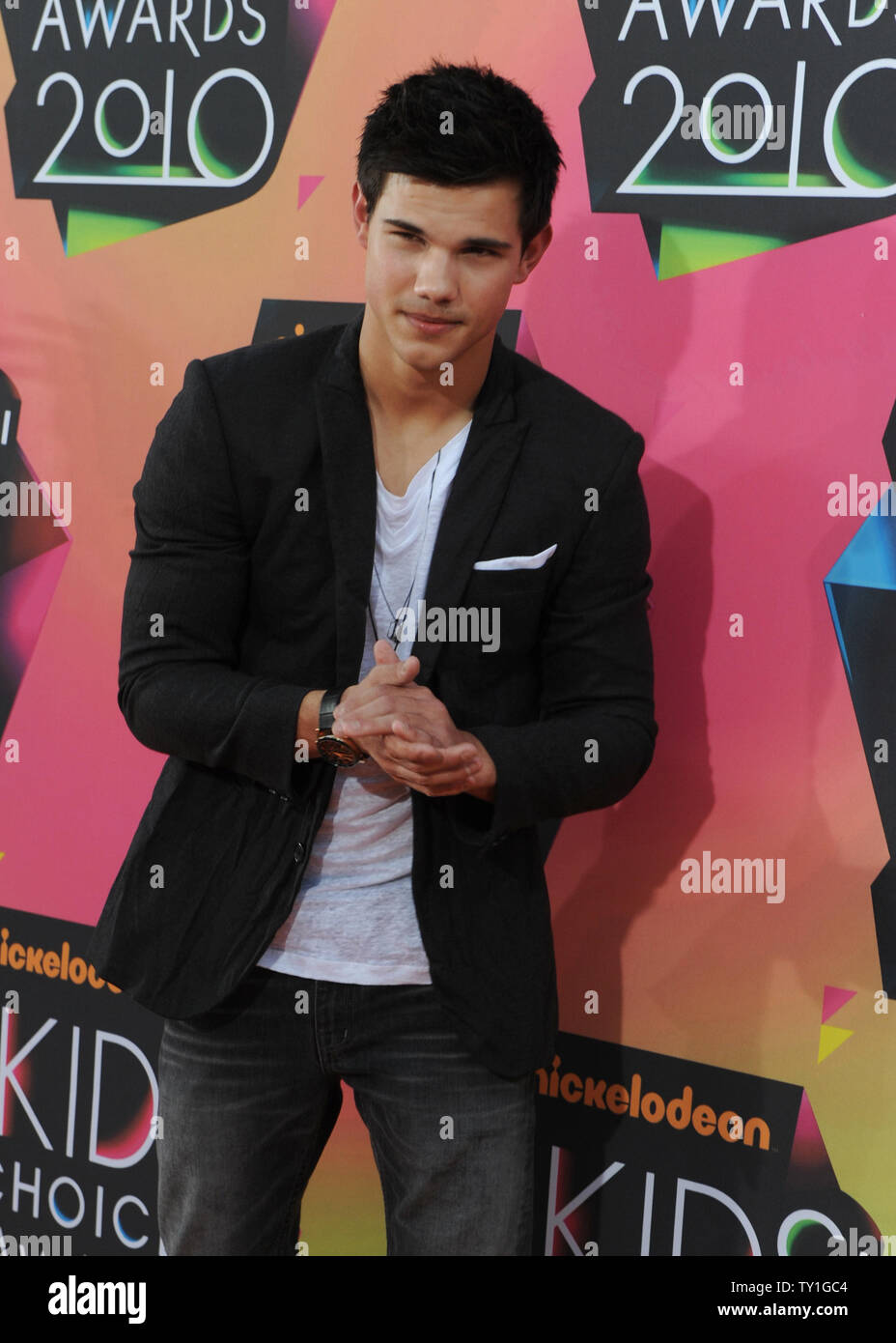 Taylor Lautner acteur assiste à la 23e assemblée annuelle de Nickelodeon Kids' Choice Awards qui a eu lieu à l'UCLA's Pauley Pavilion à Los Angeles le 27 mars 2010. UPI/Jim Ruymen Banque D'Images