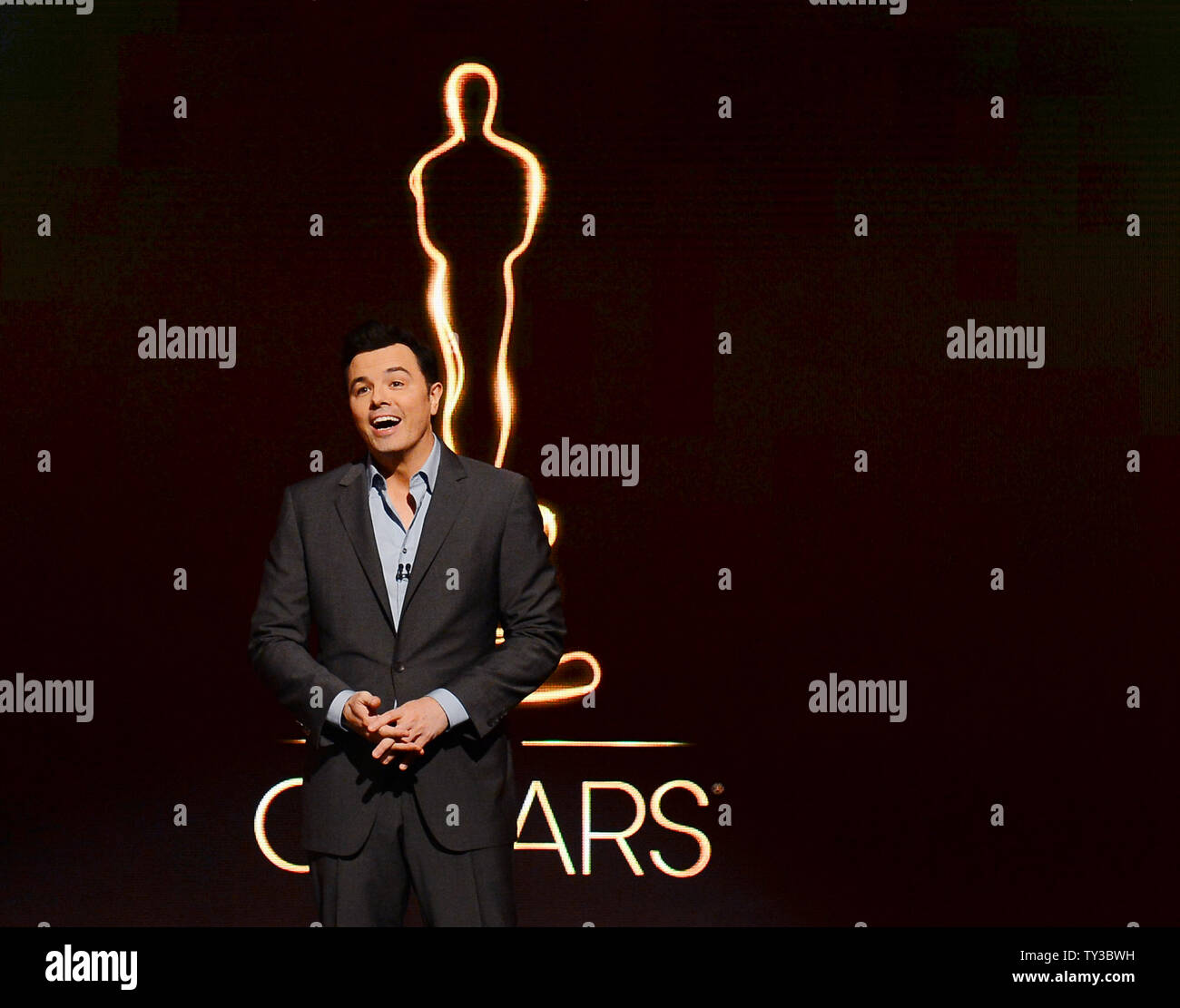 Seth MacFarlane hôte annonce les nominés pour la 85e Academy Awards au Samuel Goldwyn Theater de Los Angeles, Californie le 10 janvier 2013. La 85e assemblée annuelle de remise des Oscars aura lieu le 24 février. UPI/Jim Ruymen Banque D'Images