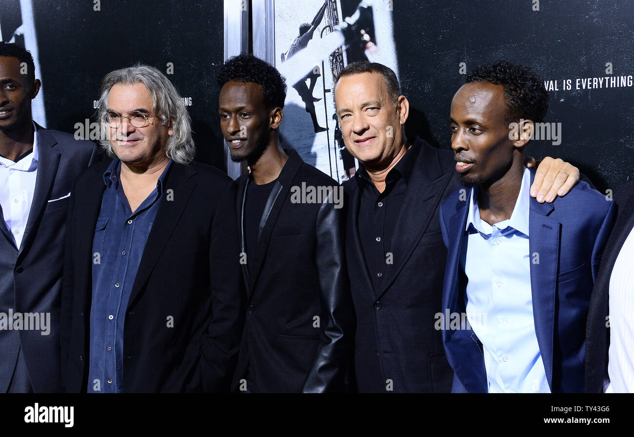 Tom Hanks acteur assiste à la première de The biographical motion picture thriller "Capitaine Phillips' à l'Academy of Motion Picture Arts & Sciences à Beverly Hills, Californie le 30 septembre 2013. Le film est l'histoire vraie du capitaine Richard Phillips et le MV battant pavillon américain Maersk Alabama's 2009 détournement par les pirates somaliens. L'Alabama est le premier cargo américain d'être détournée dans deux cents ans. UPI/Jim Ruymen Banque D'Images