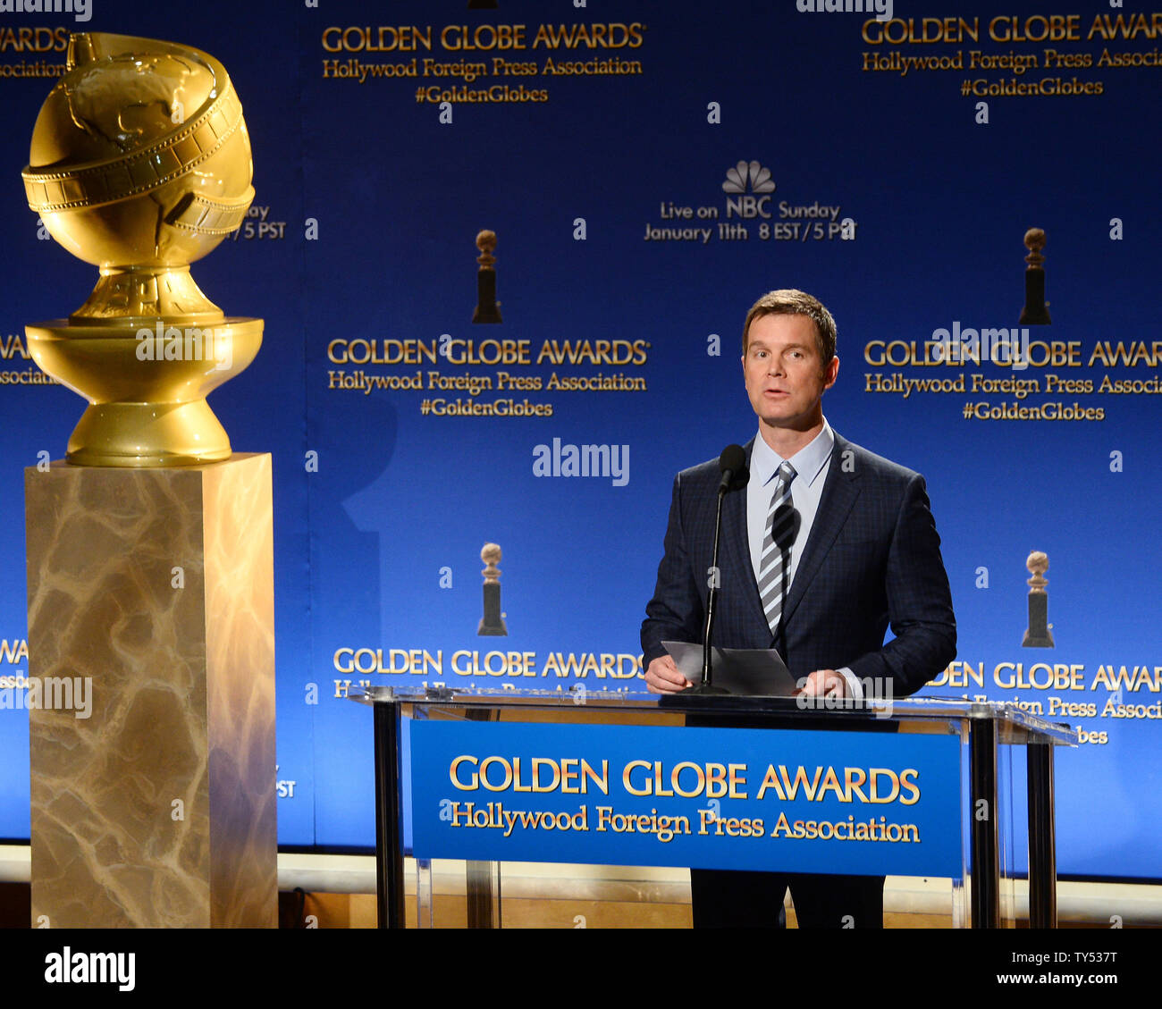 L'acteur Peter Krause annonce les nominations pour le 20e congrès Golden Globe Awards au Beverly Hilton Hotel à Beverly Hills, Californie le 11 décembre 2014. Les gagnants seront annoncés lors d'une émission diffusée sur NBC le 11 janvier 2015. UPI/Jim Ruymen Banque D'Images