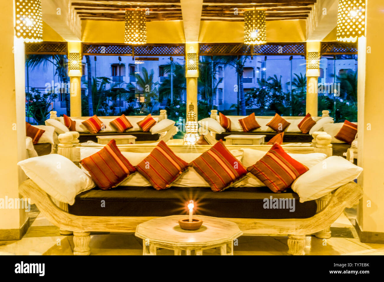 Hall d'un complexe de luxe Banque D'Images