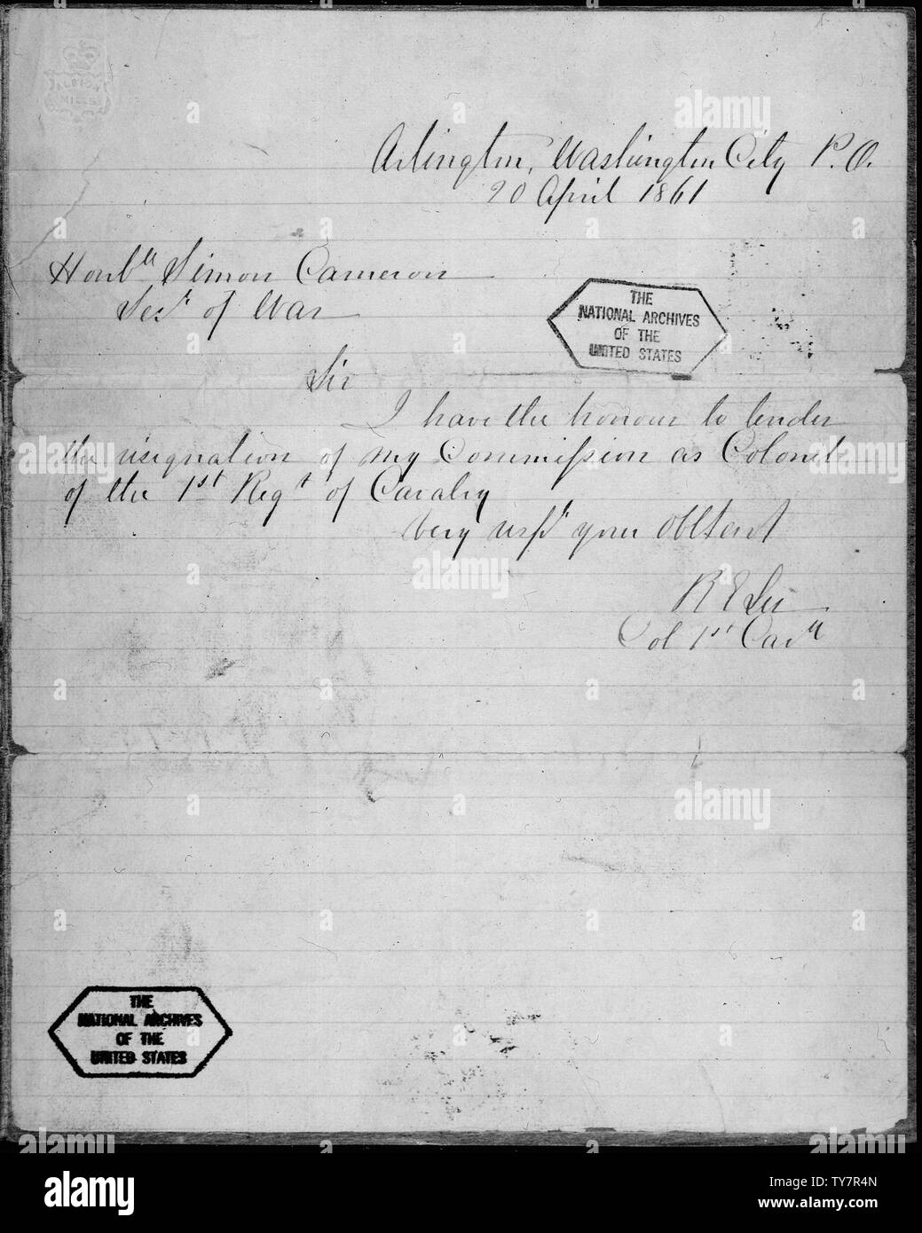 Lettre de Robert E. Lee à Simon Cameron, Secrétaire de la guerre, dans lequel Lee a démissionné de l'armée américaine ; Portée et contenu : à la veille de la guerre civile, lorsque offert management de l'armée américaine, Lee a refusé, invoquant la loyauté à son état de Virginie. Notes générales : la pièce no. 624,0022. La pièce historique : American Originals, Décembre 1995 - juin 1996, Archives nationales Rotunda, Washington, DC, pièce no 624,0022. La guerre civile, de l'exposition Avril 1995 - octobre 1995, la Bibliothèque Ronald Reagan, Simi Valley, CA, pièce n° 1177.0002. Lincoln Sesquicentennial Exhibition, 1959, Archives nationales, Washi Banque D'Images