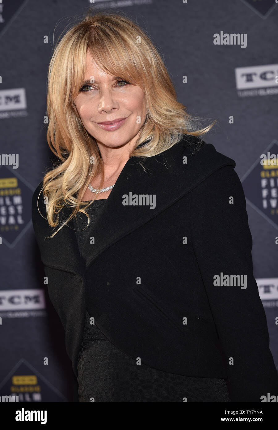 Rosanna Arquette arrive pour le TCM Classic Film Festival soirée d'ouverture de la projection de gala "Producteurs" au théâtre chinois de Grauman à Los Angeles, Californie le 26 avril 2018. Photo de Chris Chew/UPI Banque D'Images