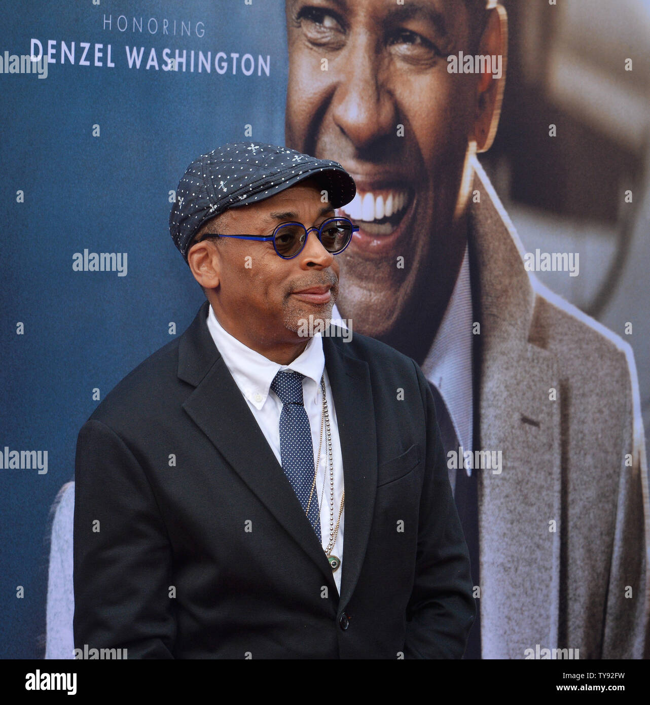 Réalisateur Spike Lee arrive pour American Film Institute's 47e Prix annuel gala hommage à l'acteur Denzel Washington au Kodak Theater à Hollywood de Los Angeles le 6 juin 2019. Photo par Jim Ruymen/UPI Banque D'Images
