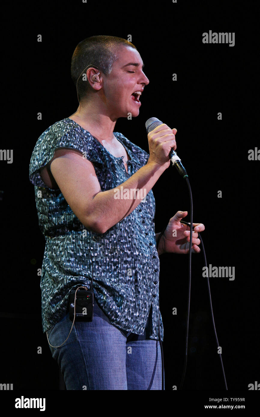 Sinead O'Connor se produit en concert au Hard Rock de Las Vegas le 19 septembre 2007. Le compositeur irlandais est tournée pour promouvoir son nouvel album 'théologie'. (Photo d'UPI/Daniel Gluskoter) Banque D'Images