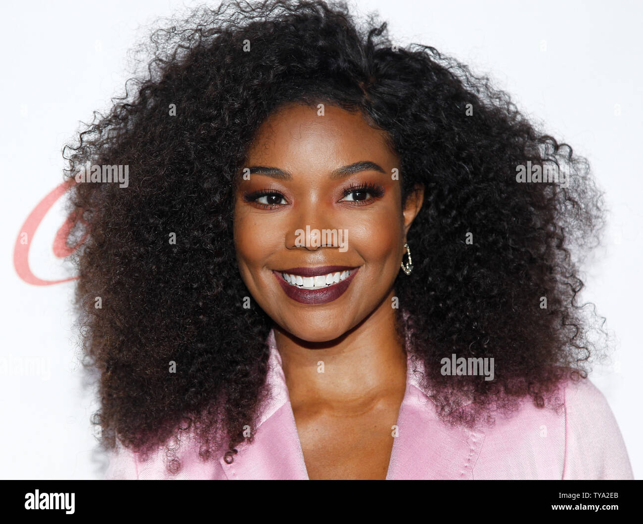 L'actrice Gabrielle Union européenne arrive pour le CinemaCon Dernière Nuit Grand écran Achievement Awards, OMNIA Discothèque au Caesars Palace, Las Vegas, Nevada le 26 avril 2018. Photo de James Atoa/UPI Banque D'Images