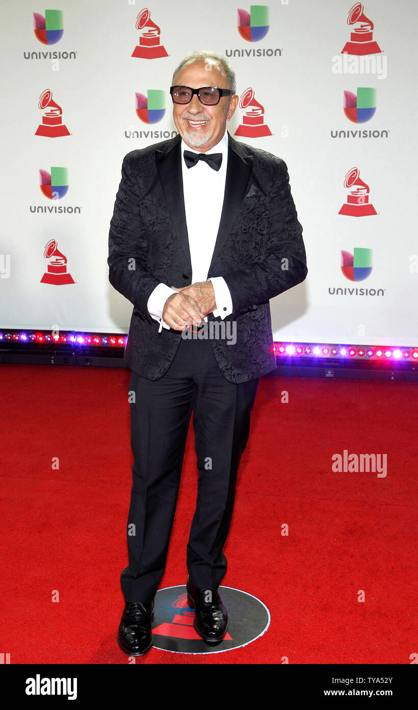 Emilio Estefan arrive sur le tapis rouge pour le 19e congrès annuel Latin Grammy Awards au MGM Garden Arena de Las Vegas, Nevada le 15 novembre 2018. Photo de James Atoa/UPI Banque D'Images