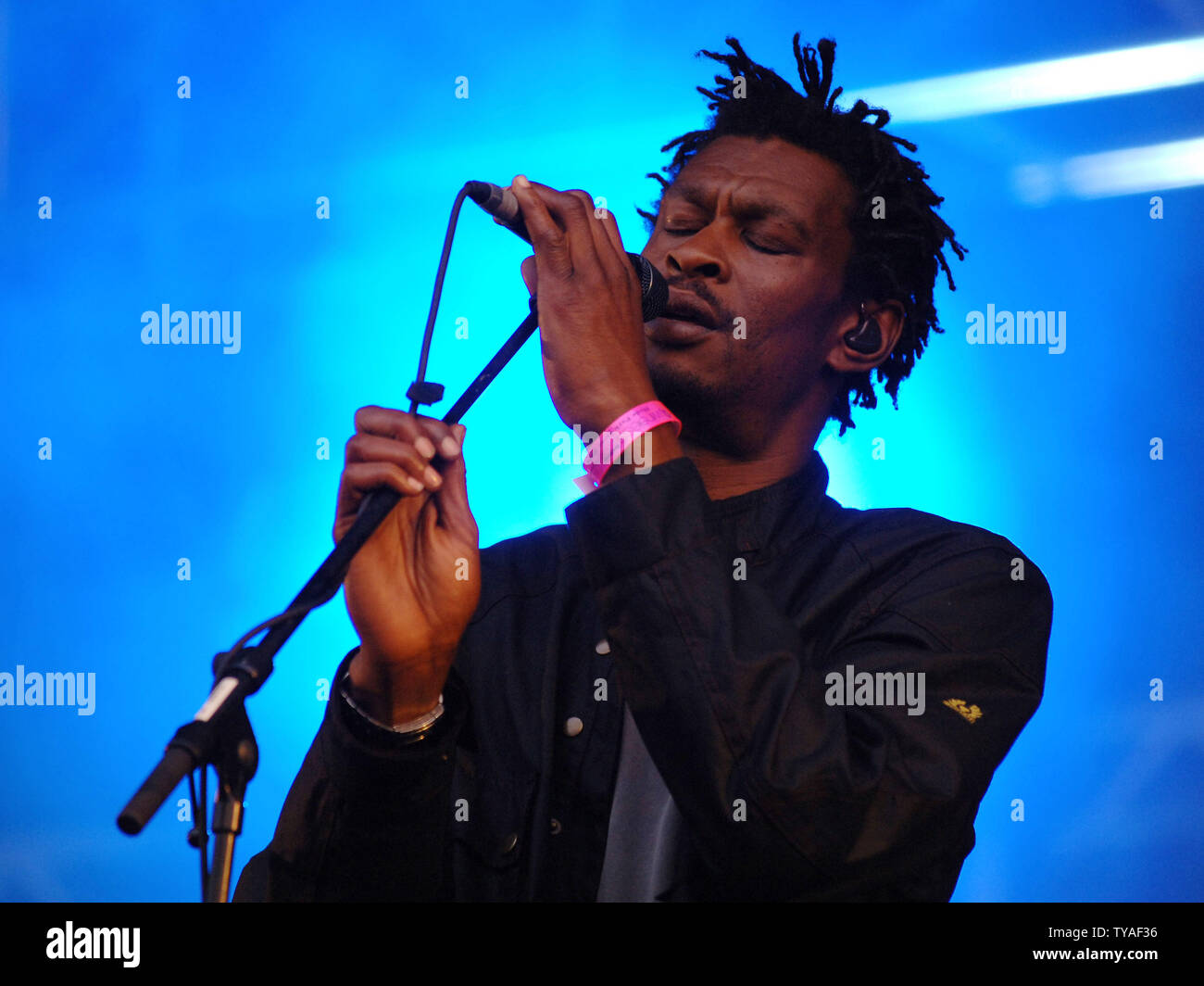 Trip-hop britannique singer/programmeur Daddy G de Massive Attack en prestation au Festival sans fil 02 dans Hyde Park à Londres le 23 juin 2006. (Photo d'UPI/Rune Hellestad) Banque D'Images