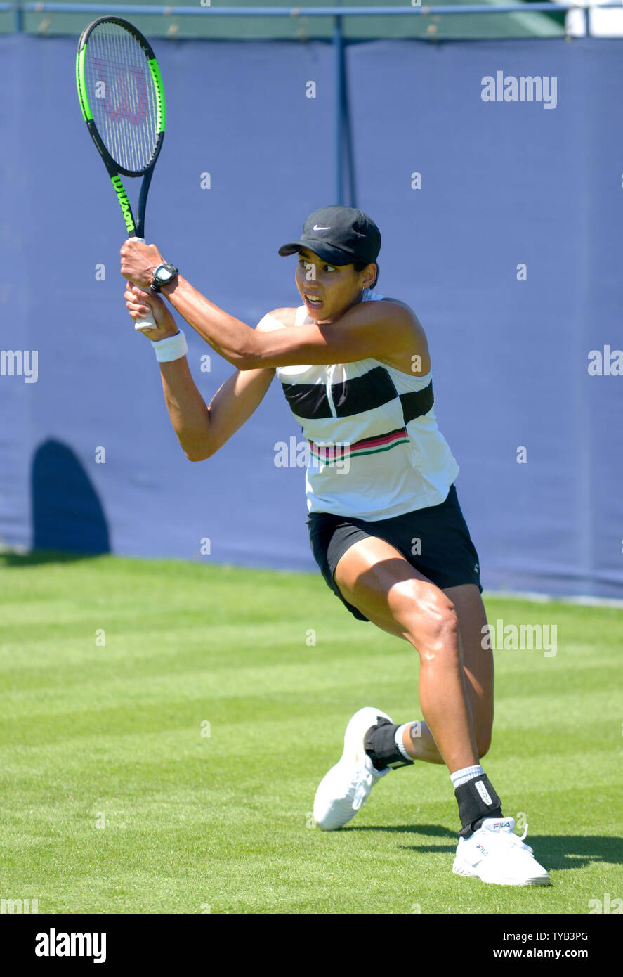 Astra Sharma (Aus) jouant dans le premier tour de qualification de la nature internationale de la vallée, le Devonshire Park, Eastbourne, Royaume-Uni. 22 Juin 2019 Banque D'Images