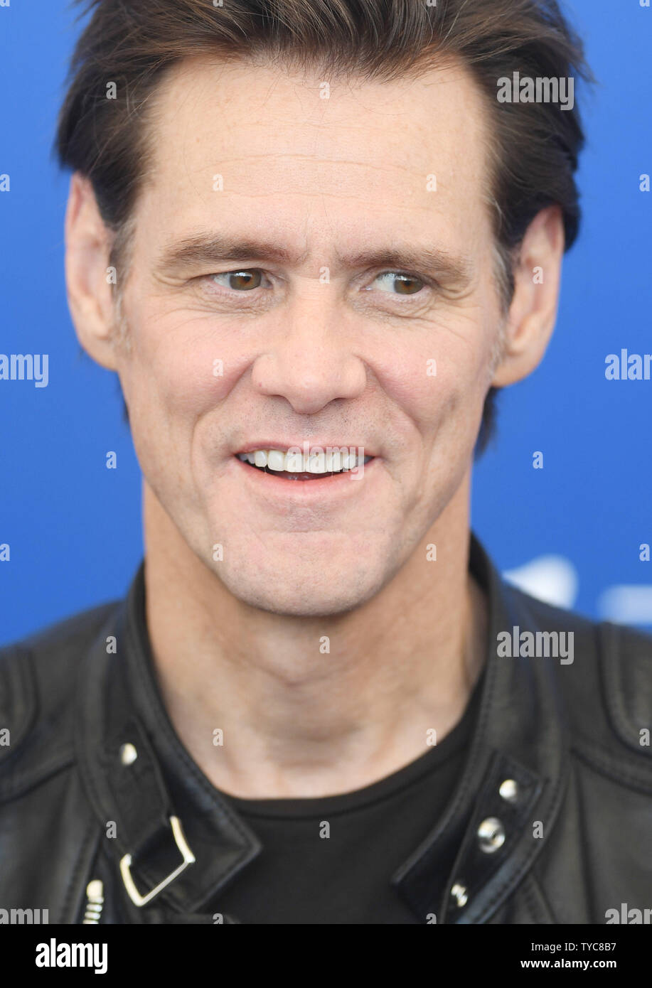 L'acteur américain Jim Carrey assiste à une photo appel à Jim & Andy : Le Grand au-delà de la 74ème Festival du Film de Venise sur le Lido de Venise, le 5 septembre 2017. Photo par Rune Hellestad/ UPI Banque D'Images