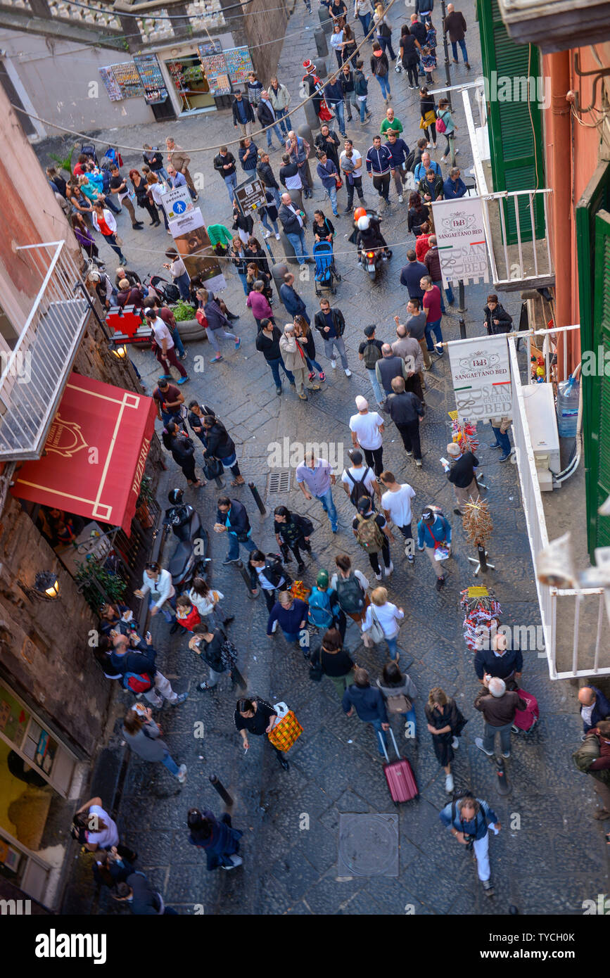 Strassenszene, Via dei Tribunali, Napoli, Italie Banque D'Images