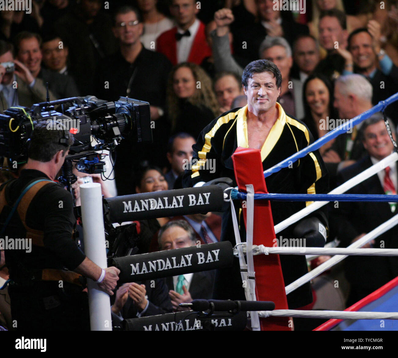 Boxer datant Lil Mo