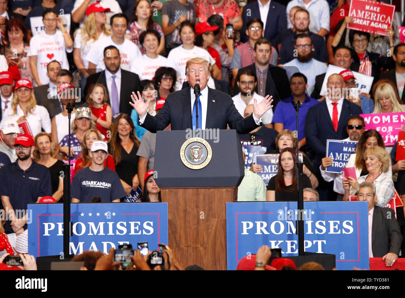 Le président Donald Trump participants adresses lors d'un rassemblement à la Las Vegas Convention Center à Las Vegas, Nevada le 20 septembre, 2018. Photo de James Atoa/UPI Banque D'Images