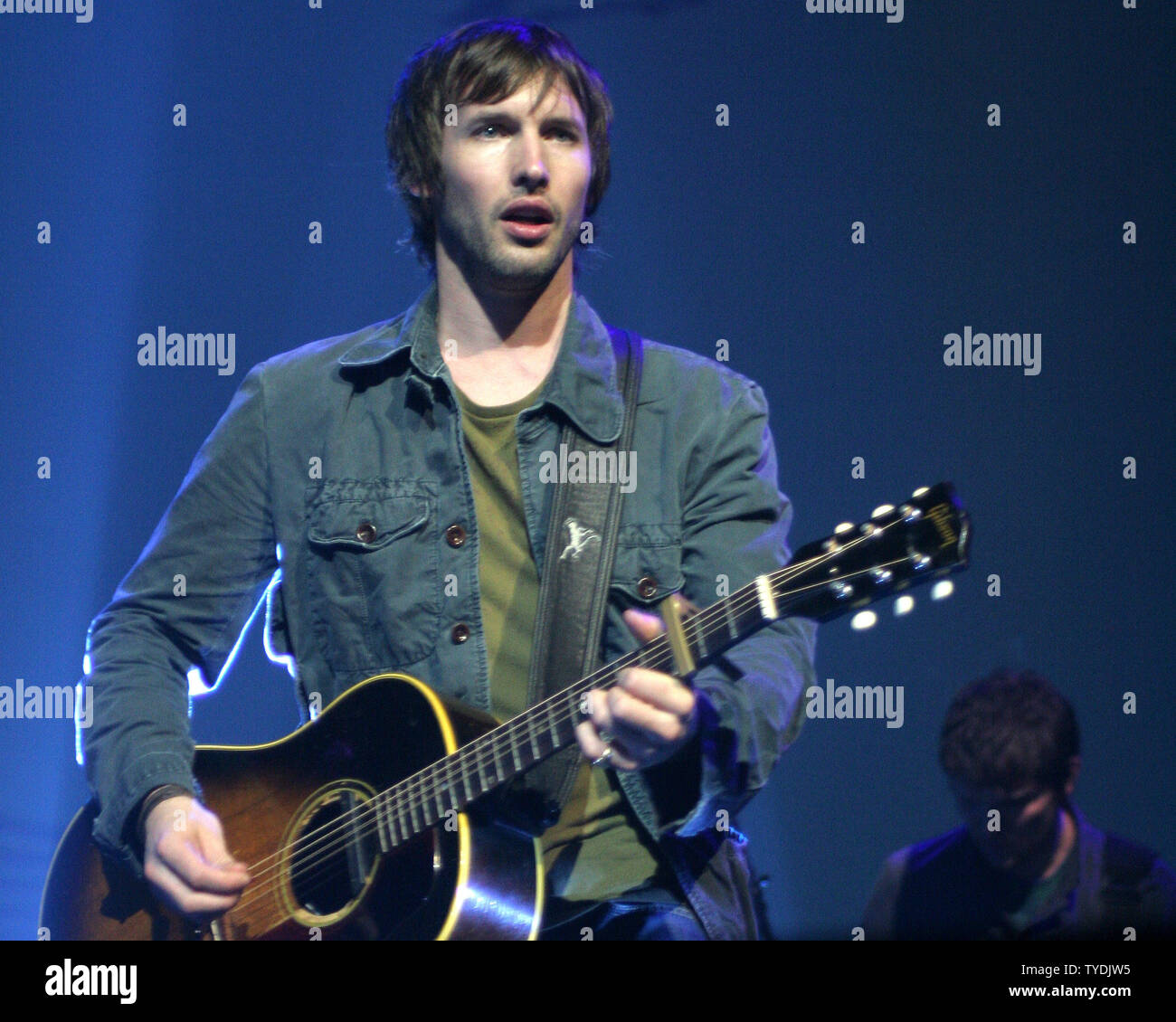 James Blunt se produit en concert au Seminole Hard Rock Hotel and Casino à Hollywood, en Floride le 10 mai 2006. (Photo d'UPI/Martin Fried) Banque D'Images