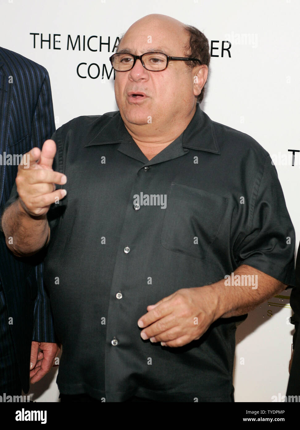 Danny DeVito arrive pour l'ouverture de son nouveau restaurant de plage du sud du 'Devito' à Miami Beach le 13 juin 2007. (Photo d'UPI/Michael Bush) Banque D'Images